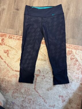 Nike navy Capri Leggings with Teal Accent